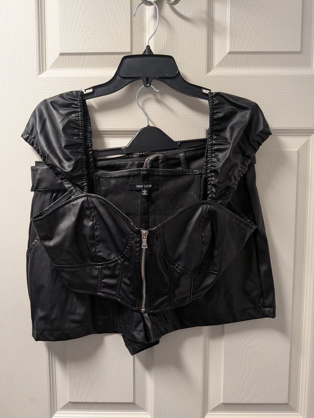 New Look Black Faux Leather Corset Crop Top with Puffed Straps & Shorts